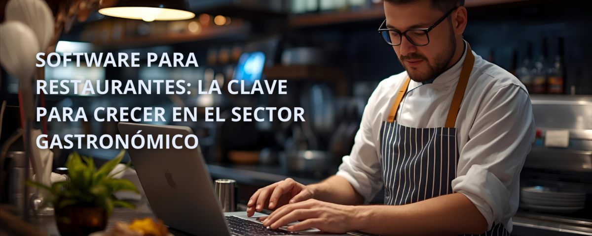 Administrador utilizando el Software Para Restaurantes de Soinfo Colombia para controlar inventarios y facturación.